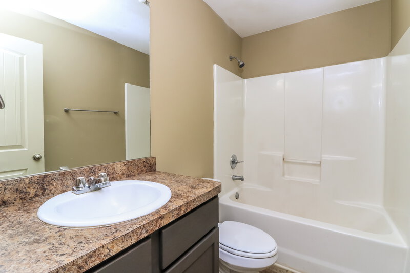 1,850/Mo, 132 Brightondale Blvd Dallas, GA 30132 Bathroom View