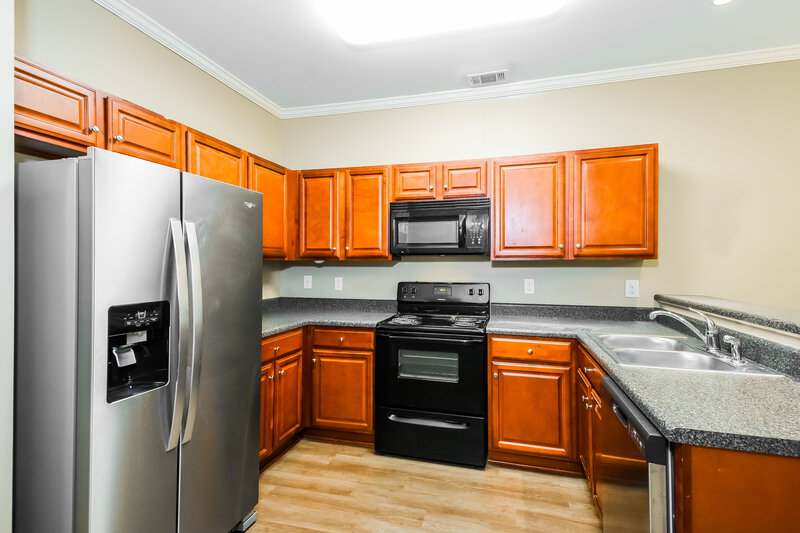 2,000/Mo, 216 Brightondale Blvd Dallas, GA 30132 Kitchen View