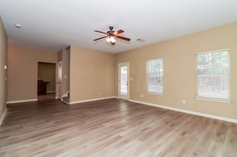 1,780/Mo, 190 Brightondale Blvd Dallas, GA 30132 Living Room View 2