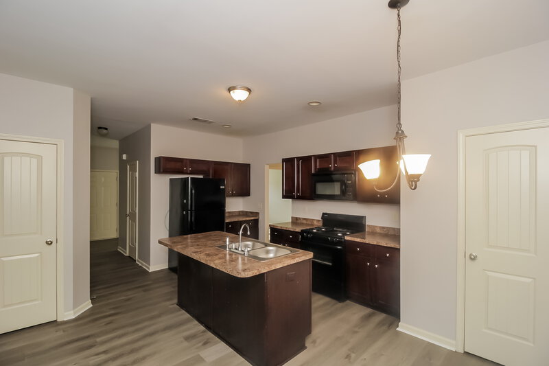 1,815/Mo, 152 Brightondale Blvd Dallas, GA 30132 Kitchen View