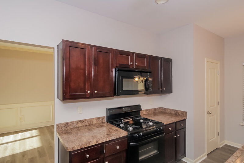 1,815/Mo, 152 Brightondale Blvd Dallas, GA 30132 Kitchen View 2