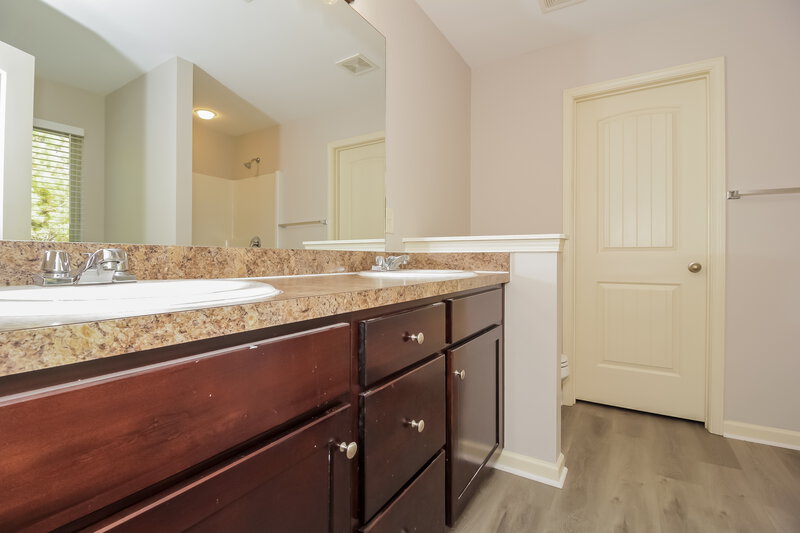 1,815/Mo, 152 Brightondale Blvd Dallas, GA 30132 Main Bathroom View