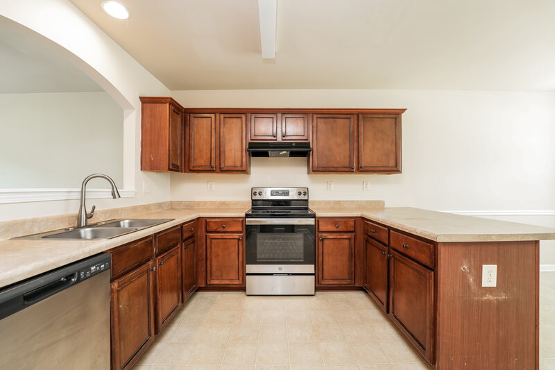 2,055/Mo, 2279 Baywood Tree Ln Snellville, GA 30078 Kitchen View