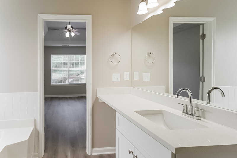 2,390/Mo, 3498 Craggy Perch Douglasville, GA 30135 Main Bathroom View 2
