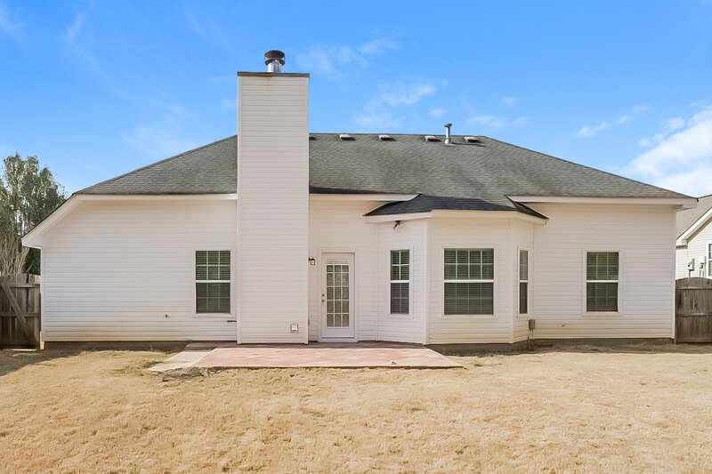 2,390/Mo, 3498 Craggy Perch Douglasville, GA 30135 Rear View