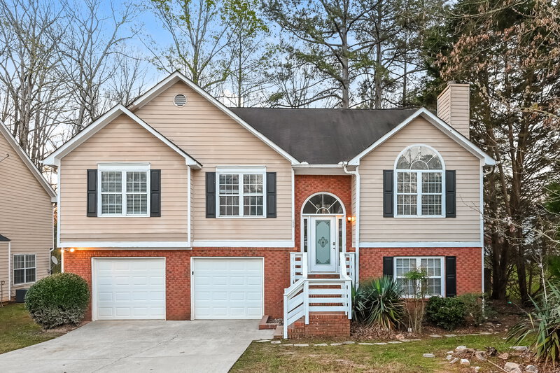 0/Mo, 194 Shadetree Ln Lawrenceville, GA 30044 External View