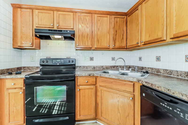 1,835/Mo, 2345 Oakland Spring Dr Snellville, GA 30039 Kitchen View