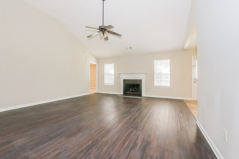 1,885/Mo, 313 The Gables Dr McDonough, GA 30253 Living Room View