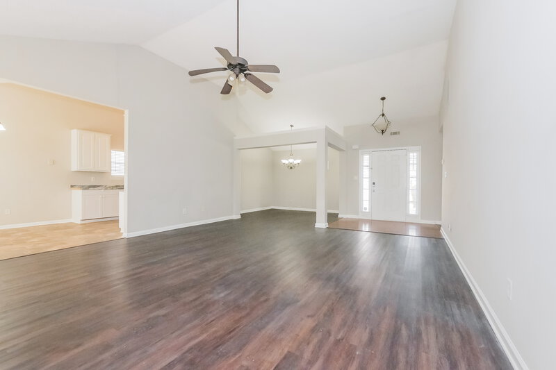 1,885/Mo, 313 The Gables Dr McDonough, GA 30253 Living Room View 3