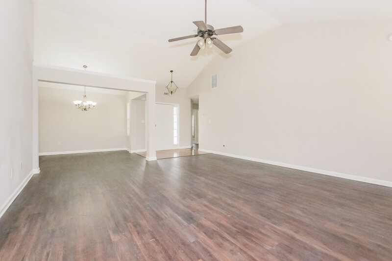 1,885/Mo, 313 The Gables Dr McDonough, GA 30253 Living Room View 4