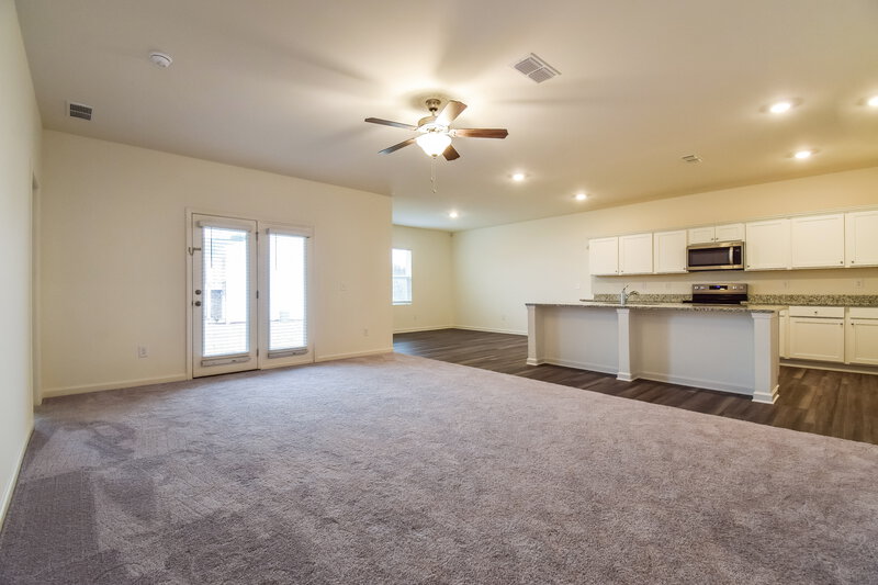 2,115/Mo, 69 Bentwater Way Hoschton, GA 30548 Living Room View