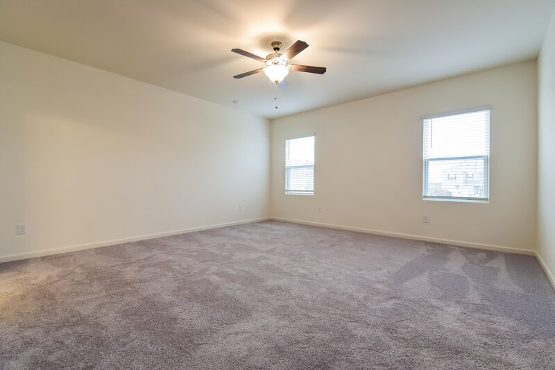 2,115/Mo, 69 Bentwater Way Hoschton, GA 30548 Main Bedroom View