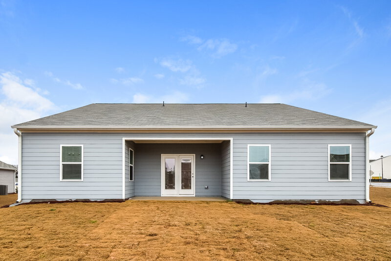 2,115/Mo, 69 Bentwater Way Hoschton, GA 30548 Rear View