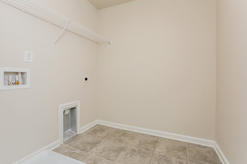 2,605/Mo, 1137 Sunny Lake Dr Lawrenceville, GA 30043 Storage View
