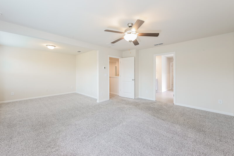 2,450/Mo, 5834 Union Grove Dr Braselton, GA 30517 Main Bedroom View 2