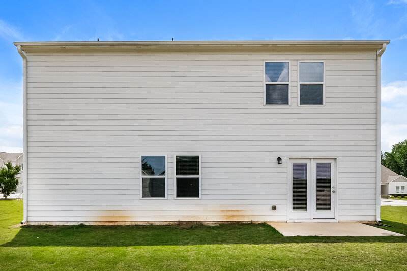 2,240/Mo, 132 Bentwater Way Hoschton, GA 30548 Rear View