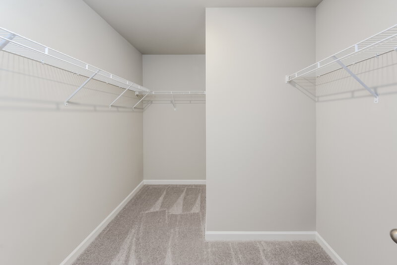 2,225/Mo, 198 Pond Court Hoschton, GA 30548 Walk In Closet View