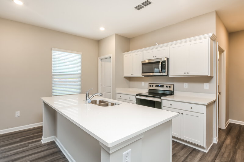2,270/Mo, 15 Streamview Hoschton, GA 30548 Kitchen View