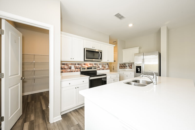 2,055/Mo, 15 Stream Vw Hoschton, GA 30548 Kitchen View 2