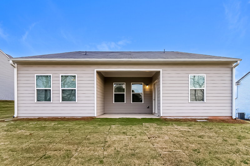 2,085/Mo, 56 River Branch Way Hoschton, GA 30548 Rear View