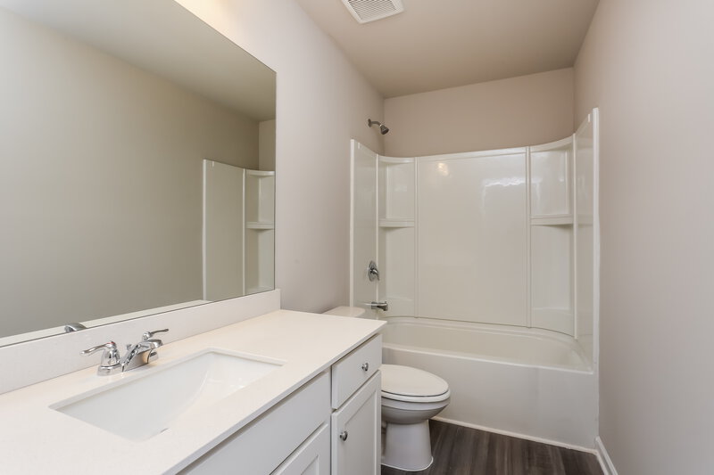 2,345/Mo, 19 Hyde Park Winder, GA 30680 Bathroom View