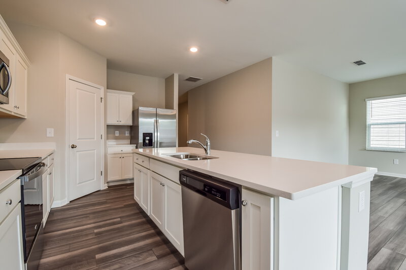 2,190/Mo, 570 Knightsbridge Lane Winder, GA 30680 Kitchen View