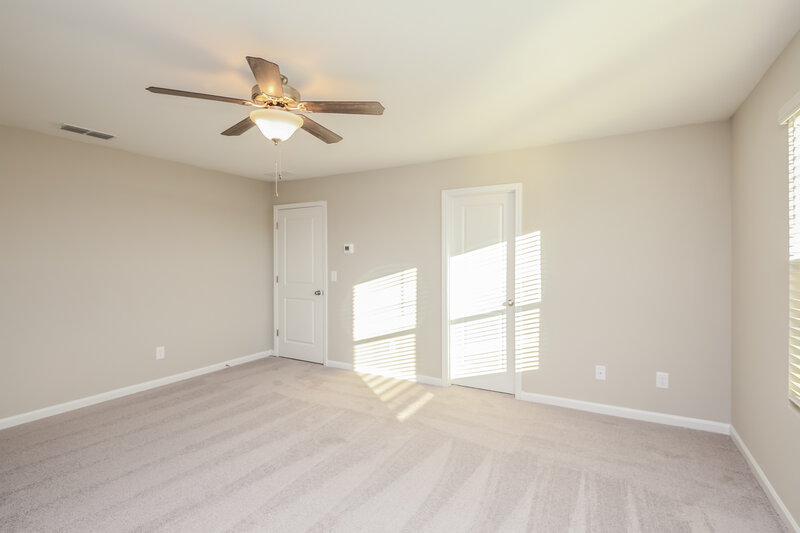 2,175/Mo, 601 Knightsbridge Lane Winder, GA 30680 Main Bedroom View