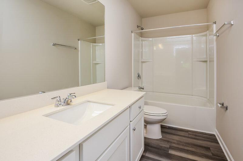 2,175/Mo, 601 Knightsbridge Lane Winder, GA 30680 Bathroom View