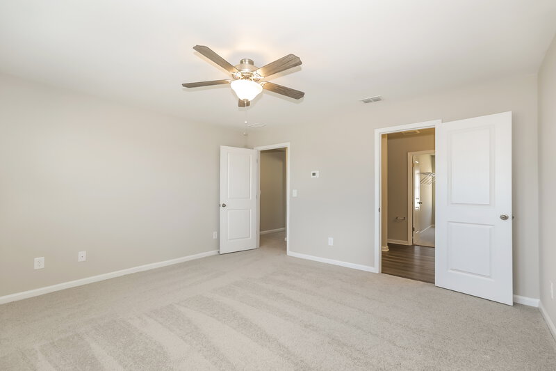 1,890/Mo, 613 Knightsbridge Lane Winder, GA 30680 Main Bedroom View