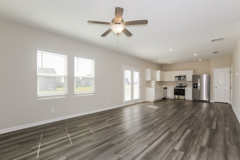 3,030/Mo, 637 Knightsbridge Lane Winder, GA 30680 Living Room View