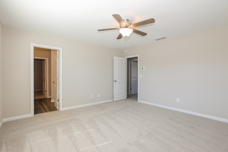 3,030/Mo, 637 Knightsbridge Lane Winder, GA 30680 Main Bedroom View