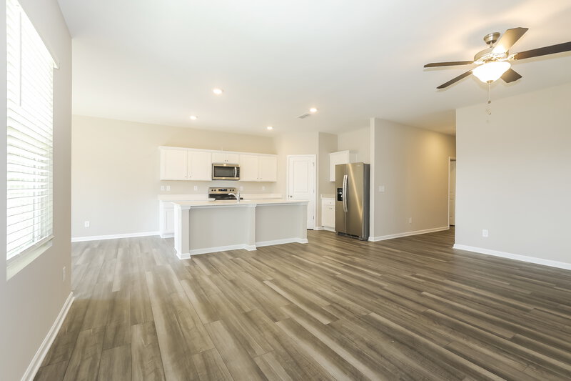 2,160/Mo, 39 Hyde Park Winder, GA 30680 Living Room View 2