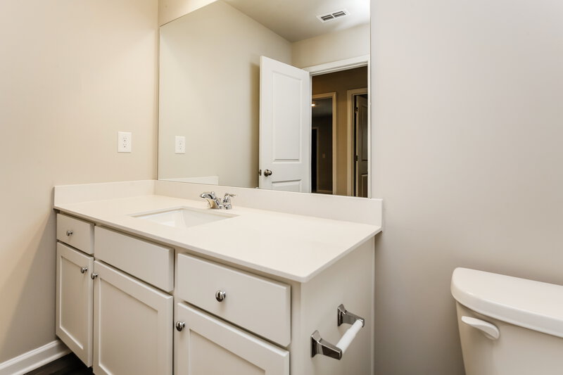 2,630/Mo, 99 Hyde Park Winder, GA 30680 Bathroom View
