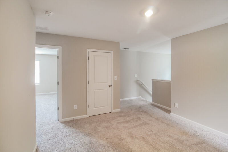 2,130/Mo, 70 Hyde Park Winder, GA 30680 Loft View