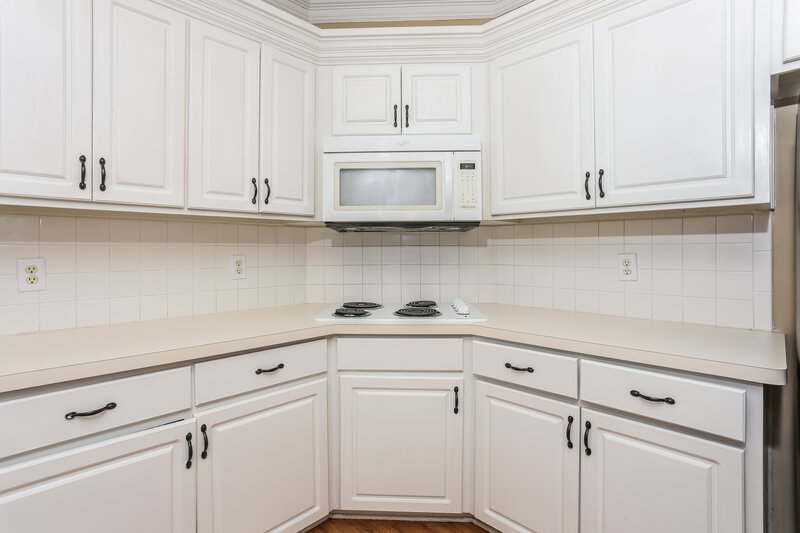 3,530/Mo, 1752 Bakers Mill Rd Dacula, GA 30019 Kitchen View 2