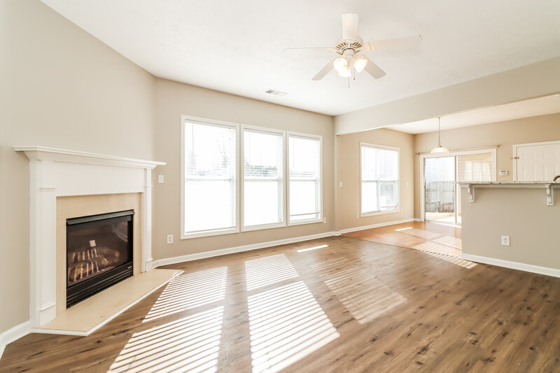 2,025/Mo, 502 Sweet Bay Ct Canton, GA 30114 Living Room View 2