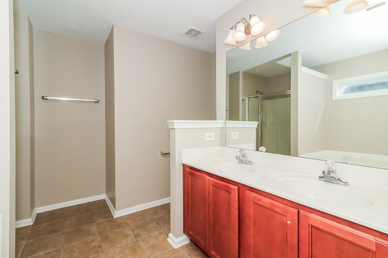 2,025/Mo, 502 Sweet Bay Ct Canton, GA 30114 Main Bathroom View