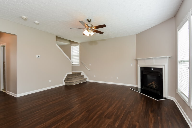 2,075/Mo, 109 Plumeria St Canton, GA 30114 Living Room View 2