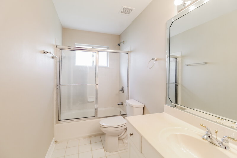 2,490/Mo, 655 Timber Ives Dr Dacula, GA 30019 Bathroom View