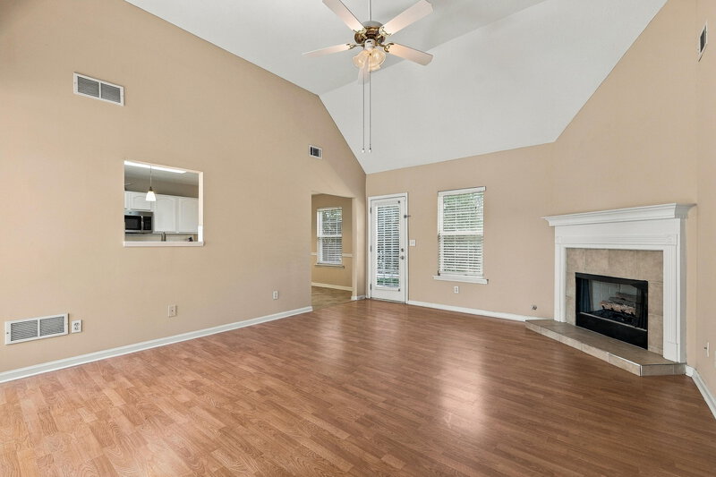 2,130/Mo, 465 Aristocrat Dr Loganville, GA 30052 Living Room View 2