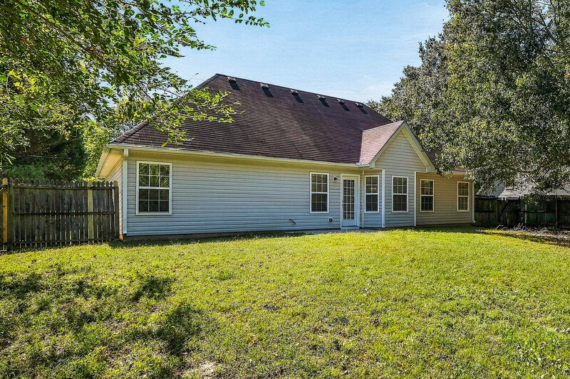 2,130/Mo, 465 Aristocrat Dr Loganville, GA 30052 Rear View