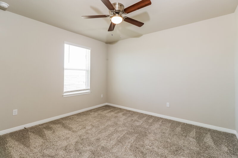 2,375/Mo, 204 Wild Spur Ln Liberty Hill, TX 78642 Bedroom View 2