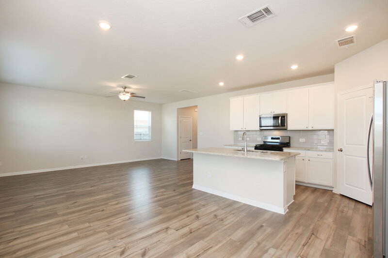 1,820/Mo, 137 Outlaw Dr Liberty Hill, TX 78642 Dining Room View
