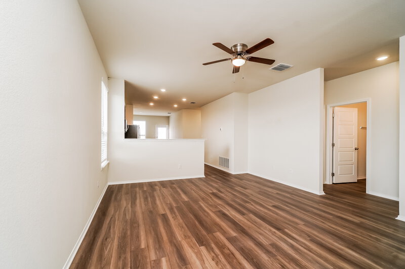 1,790/Mo, 350 Cobb Branch Dr Maxwell, TX 78656 Living Room View