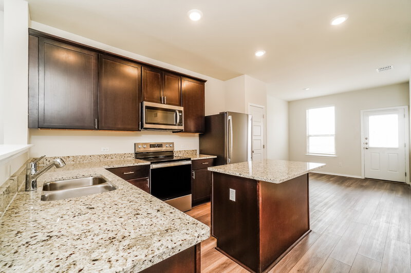 1,790/Mo, 350 Cobb Branch Dr Maxwell, TX 78656 Kitchen View