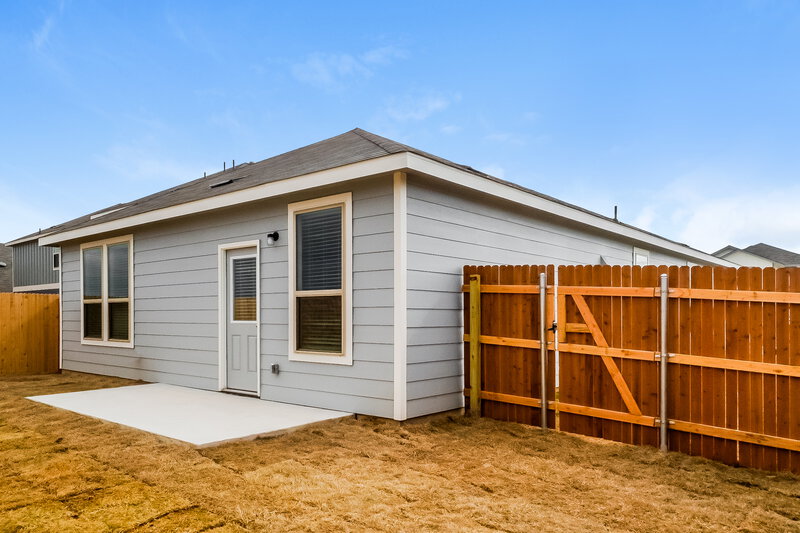 1,790/Mo, 350 Cobb Branch Dr Maxwell, TX 78656 Rear View 2