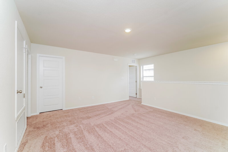 1,940/Mo, 342 Cobb Branch Dr Maxwell, TX 78656 Bedroom View 2