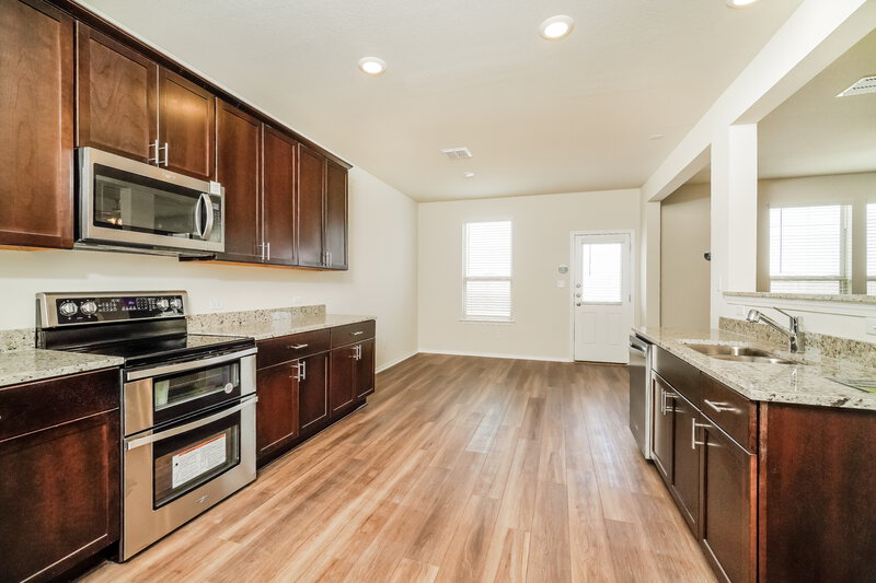 1,865/Mo, 334 Cobb Branch Dr Maxwell, TX 78656 Kitchen View