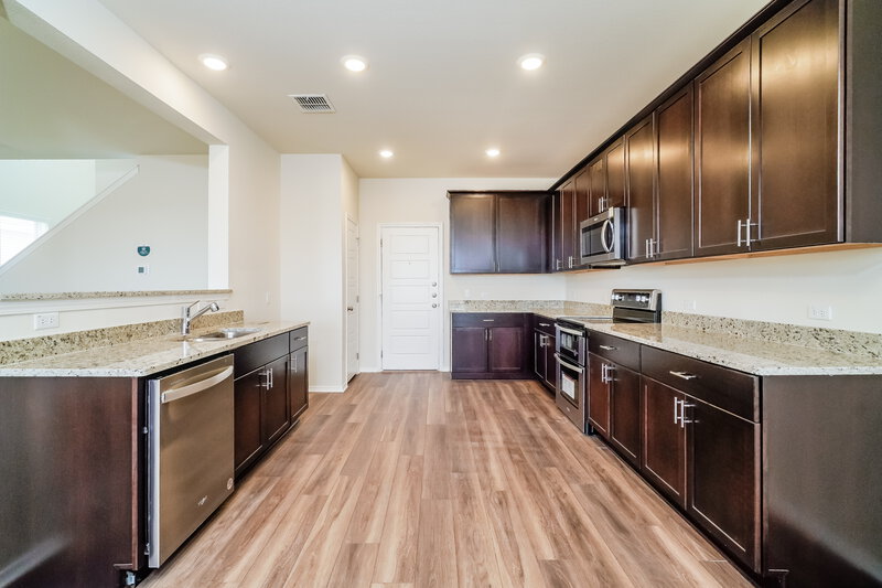 1,865/Mo, 334 Cobb Branch Dr Maxwell, TX 78656 Kitchen View 2