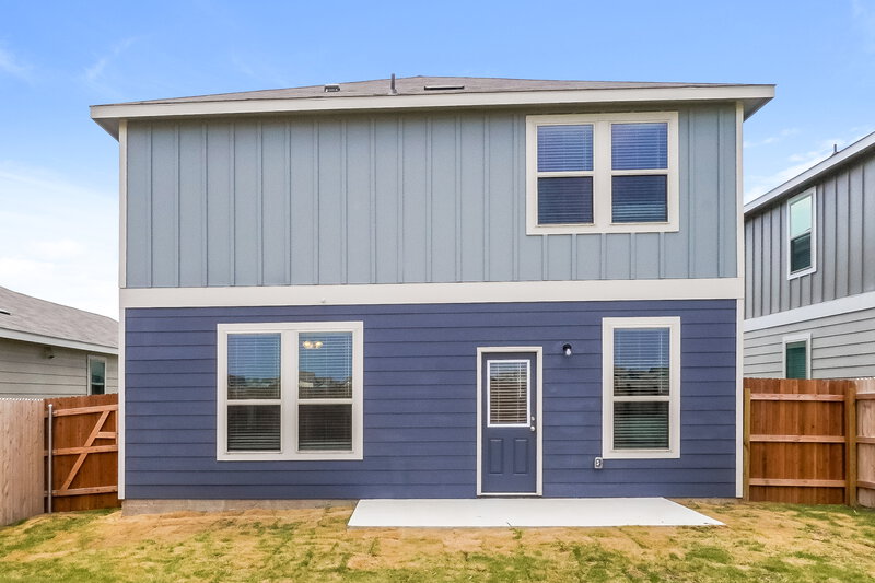 1,865/Mo, 334 Cobb Branch Dr Maxwell, TX 78656 Rear View